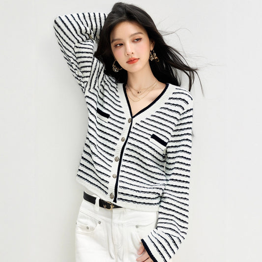 Style Minimalist Design Knit Top for Women, Stripe Cardigan, Charming V-Neck Sweater Jacket